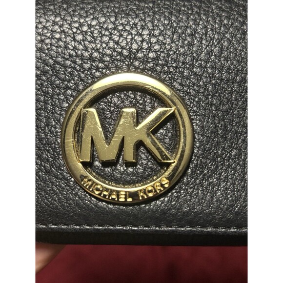 Michael Kors Black Pebble Leather Wallet Flap Closure Logo Classic Sophisticated - Picture 3 of 11